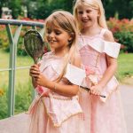 Doornroosje jurk - kroon, toverstaf, handschoenen