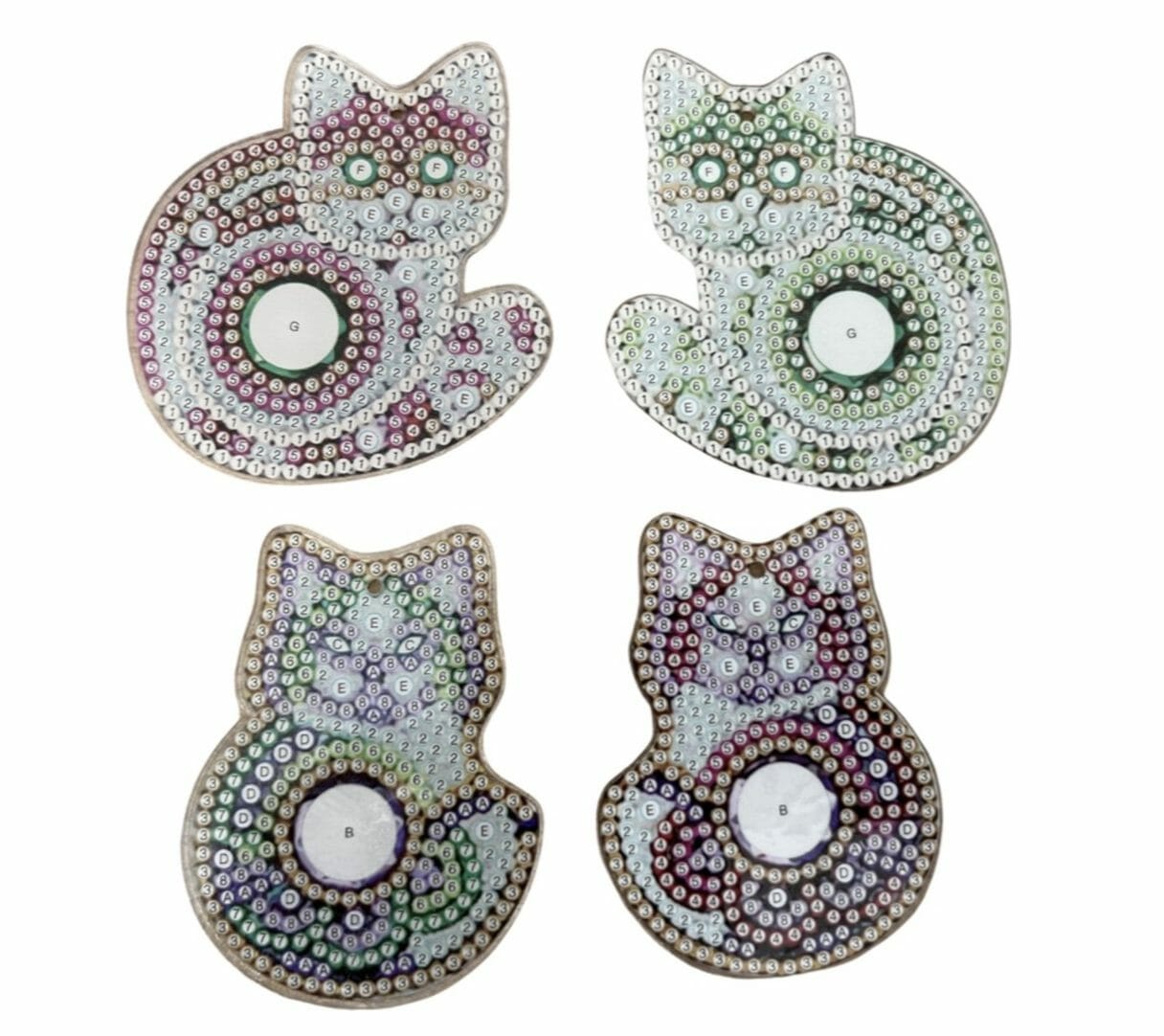 Diamond Painting Sleutelhanger - Dubbelzijdig - Dieren - Kat - 4 x sleutelhanger - Volwassenen - Hobby - Kinderen - volledig pakket - Kinderfeestje - Zelf sleutelhanger maken - Hanger voor aan je tas - Afbeelding 2