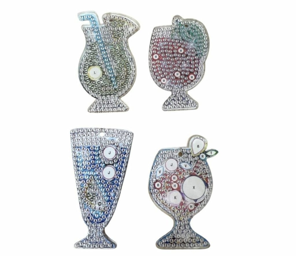 Diamond Painting Sleutelhanger - Dubbelzijdig - Drinken - Cocktail - 4 x sleutelhanger - Volwassenen - Hobby - Kinderen - volledig pakket - Kinderfeestje - Sleutelhanger - Hanger voor aan je tas - Afbeelding 2