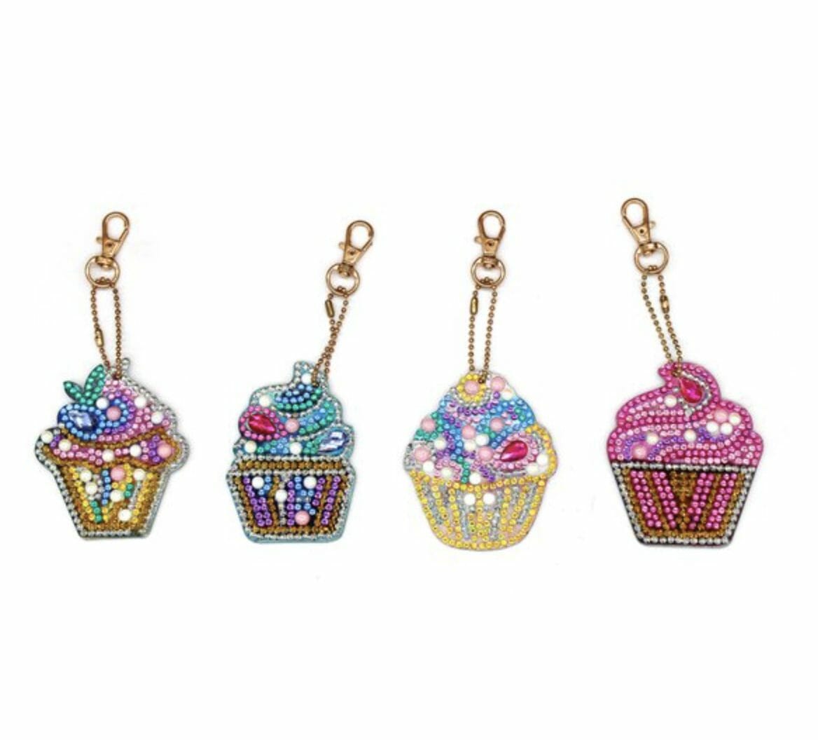 Diamond Painting Sleutelhanger - Dubbelzijdig - Cupcake - IJsjes - 4 x sleutelhanger - Volwassenen - Hobby - Kinderen - volledig pakket - Kinderfeestje - Sleutelhanger - Hanger voor aan je tas