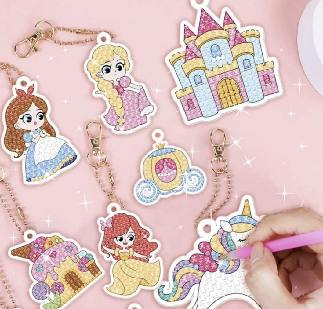 Diamond Painting Sleutelhangers - Dubbelzijdig - 15 x sleutelhanger - Hobby - Prinses - Kinderen - volledig pakket - Kinderfeestje - maak je eigen prinsessen sleutelhanger - Hanger - Afbeelding 4