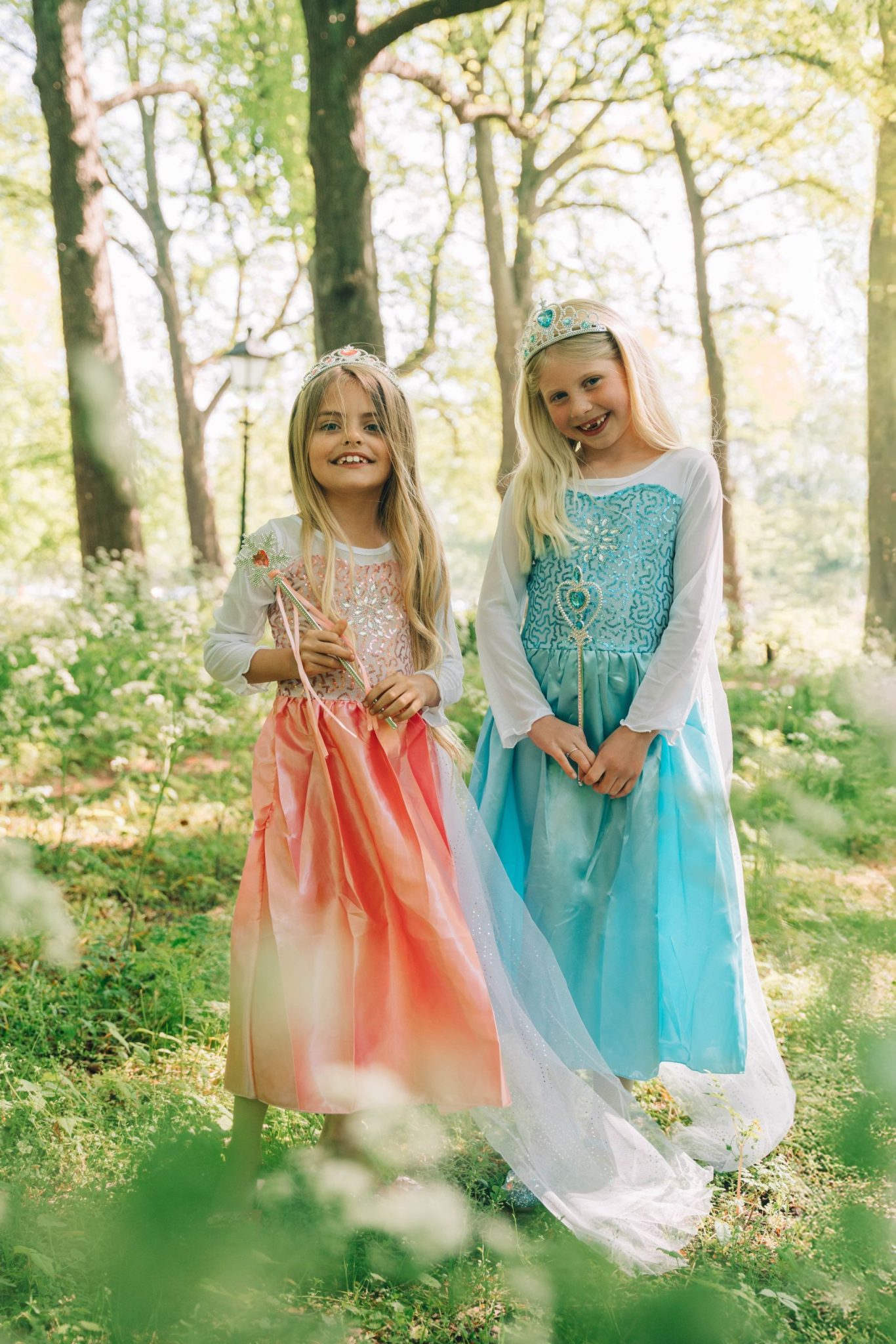 Roze prinsessenjurk met lange sleep + accessoires - Afbeelding 2