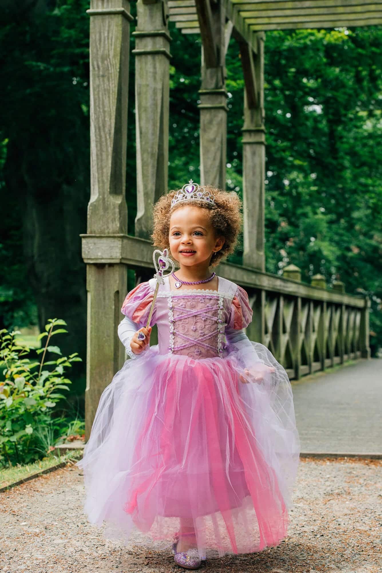 2x Rapunzel Deluxeprinsessenjurken+Rapunzel haarband+Toverstaf/Kroon - Afbeelding 5