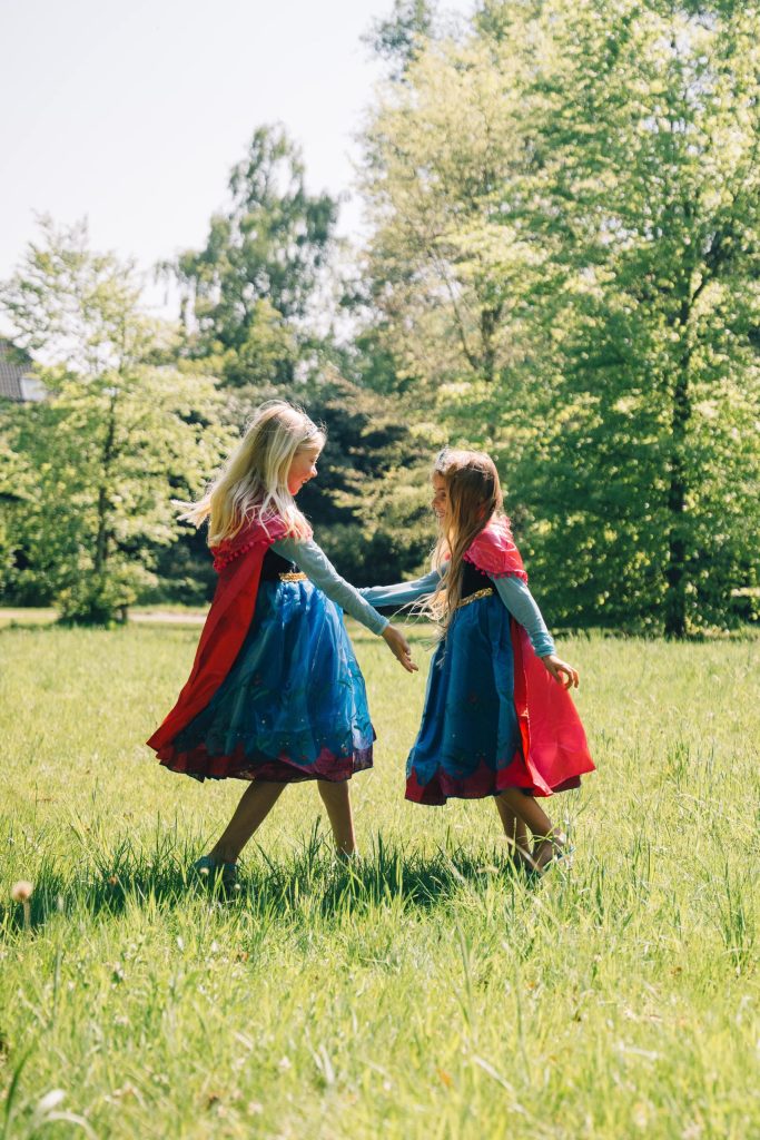 Frozen Elsa jurk + Anna jurk - voordeelpakket - Afbeelding 5