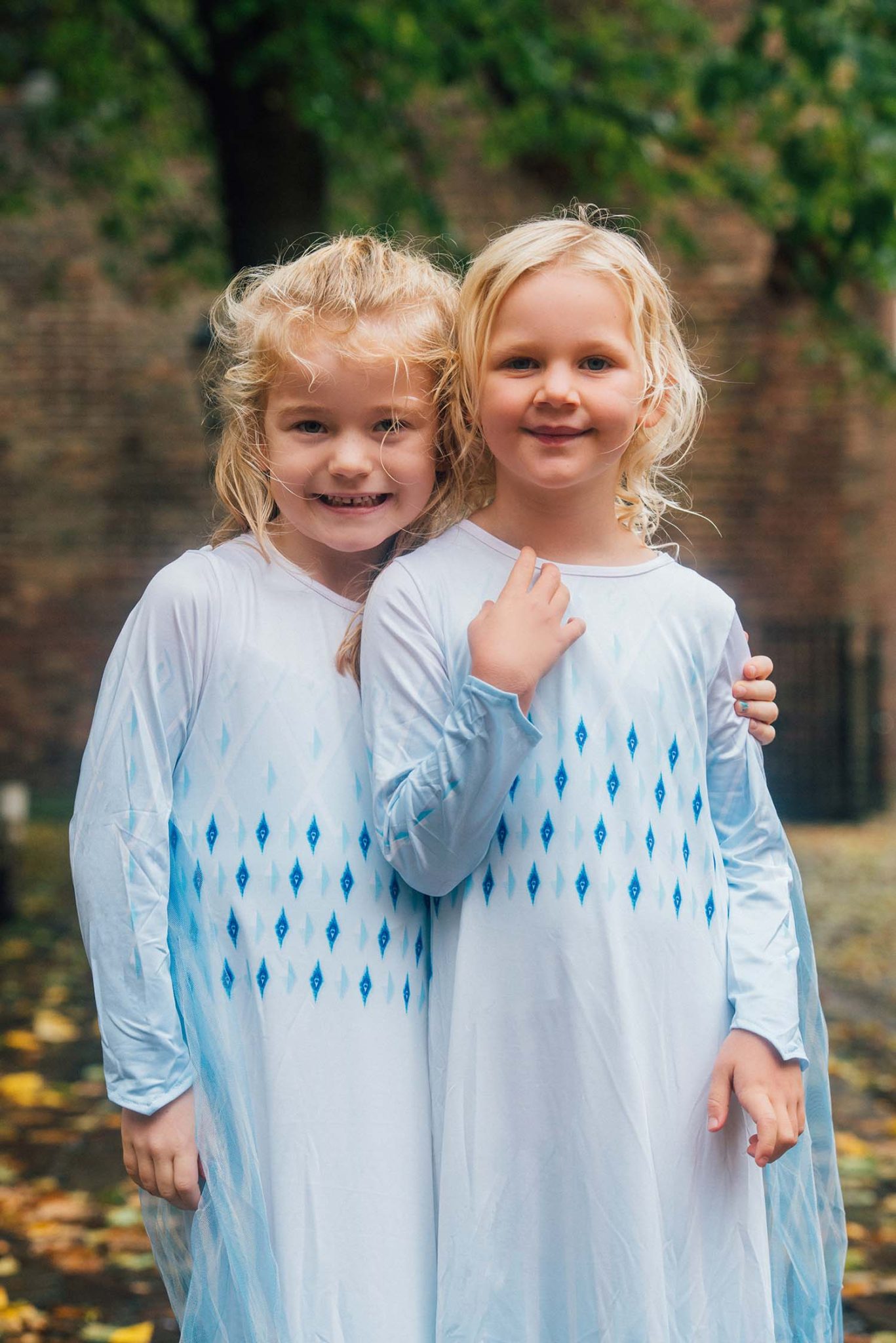 **Aanbieding** Frozen - Elsa jurk + Kroon - prinsessenjurk - € 14,95 - Afbeelding 2